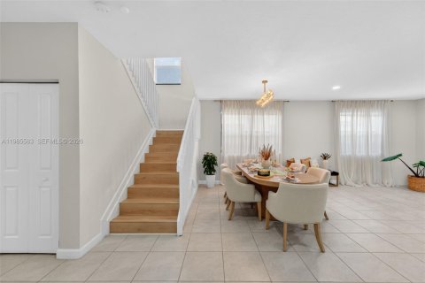 Купить виллу или дом в Майами, Флорида 4 спальни, 291.62м2, № 2050584 - фото 5