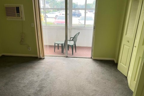 Copropriété à vendre à West Palm Beach, Floride: 1 chambre, 52.95 m2 № 965927 - photo 1