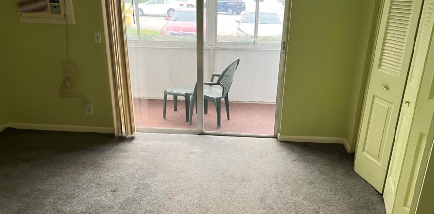 Condo à West Palm Beach, Floride, 1 chambre  № 965927