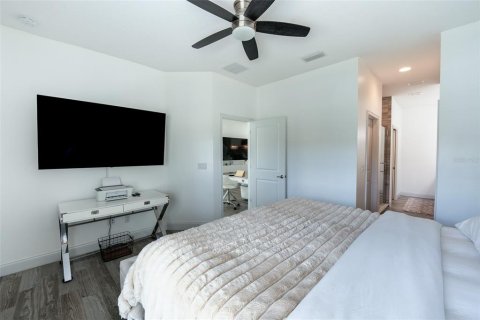 Adosado en venta en New Smyrna Beach, Florida, 4 dormitorios, 223.15 m2 № 2413723 - foto 14