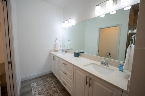 Adosado en venta en New Smyrna Beach, Florida, 4 dormitorios, 223.15 m2 № 2413723 - foto 15