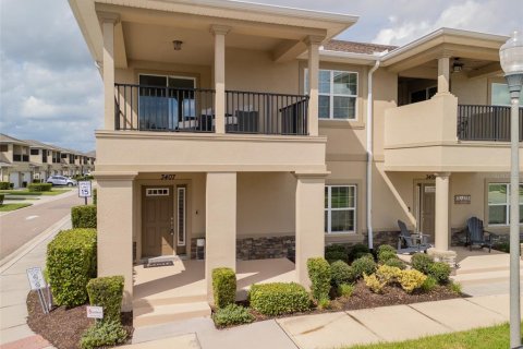 Adosado en New Smyrna Beach, Florida 4 dormitorios, 223.15 m2 № 2413723