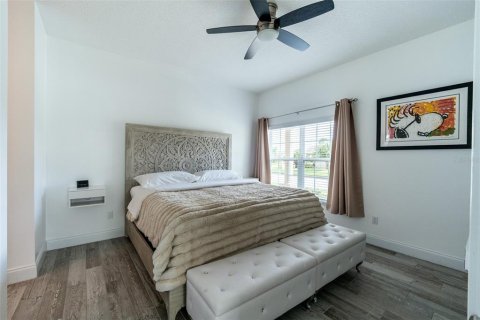 Adosado en venta en New Smyrna Beach, Florida, 4 dormitorios, 223.15 m2 № 2413723 - foto 12