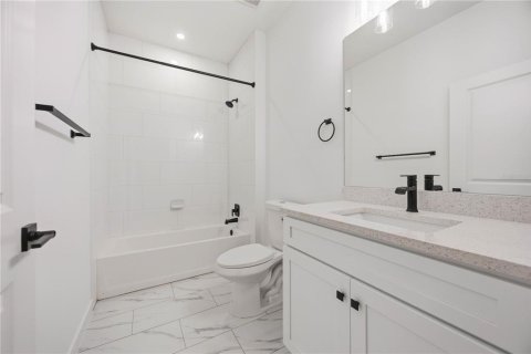 Villa ou maison à vendre à North Port, Floride: 3 chambres, 150.5 m2 № 2415535 - photo 8