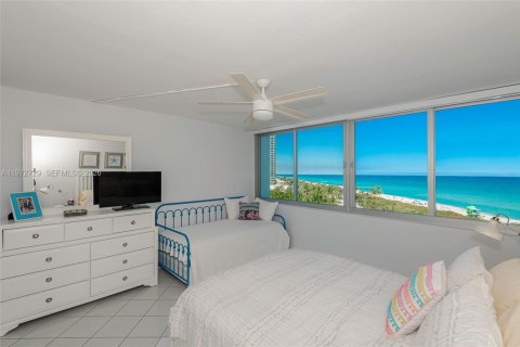 Condominio en venta en Miami Beach, Florida, 1 dormitorio, 84.73 m2 № 2032952 - foto 21