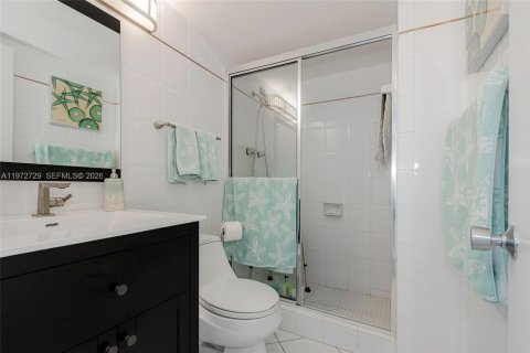 Condominio en venta en Miami Beach, Florida, 1 dormitorio, 84.73 m2 № 2032952 - foto 20