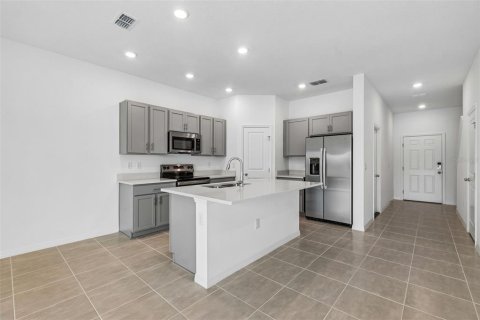 Adosado en alquiler en Parrish, Florida, 3 dormitorios, 130.43 m2 № 2273316 - foto 2