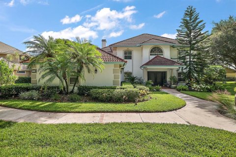 House in Eustis, Florida 5 bedrooms, 416.39 sq.m. № 2117142