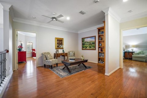 House in Eustis, Florida 5 bedrooms, 416.39 sq.m. № 2117142 - photo 27