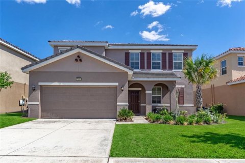 House in Davenport, Florida 5 bedrooms, 273.32 sq.m. № 2144299