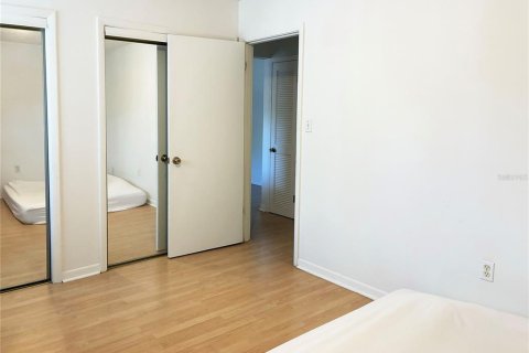 Condo in Gainesville, Florida, 2 bedrooms  № 2379210 - photo 6