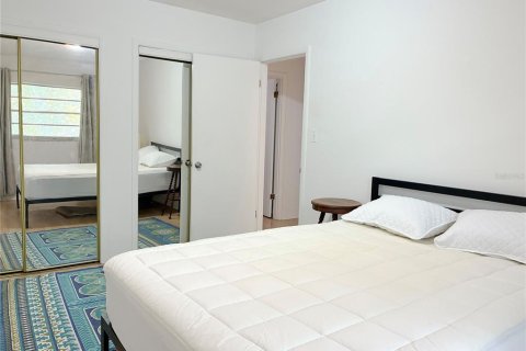 Condo in Gainesville, Florida, 2 bedrooms  № 2379210 - photo 5