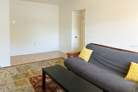Condo in Gainesville, Florida, 2 bedrooms  № 2379210 - photo 3