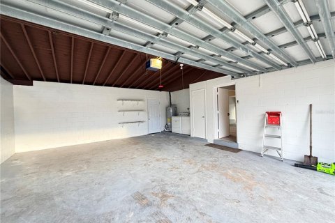 Купить виллу или дом в Мерритт-Айленд, Флорида 3 комнаты, 142.05м2, № 2406857 - фото 23