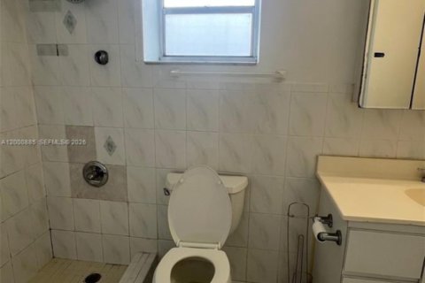 Купить кондоминиум в Хайалиа, Флорида 2 спальни, 76.18м2, № 2091386 - фото 10