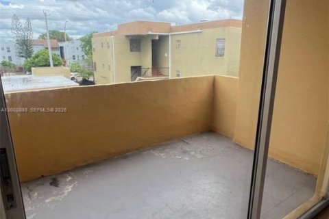 Купить кондоминиум в Хайалиа, Флорида 2 спальни, 76.18м2, № 2091386 - фото 16