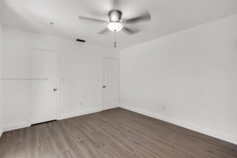 Villa ou maison à vendre à Miami Lakes, Floride: 3 chambres, 159.14 m2 № 1730747 - photo 22