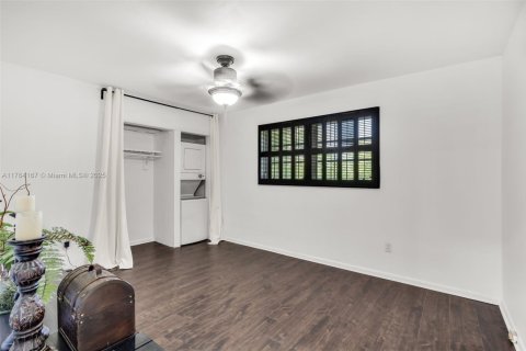 Villa ou maison à vendre à Miami Lakes, Floride: 3 chambres, 159.14 m2 № 1730747 - photo 19