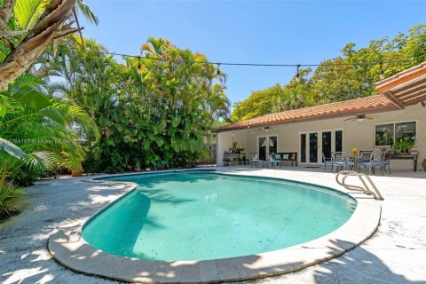 Villa ou maison à vendre à Miami Lakes, Floride: 3 chambres, 159.14 m2 № 1730747 - photo 3