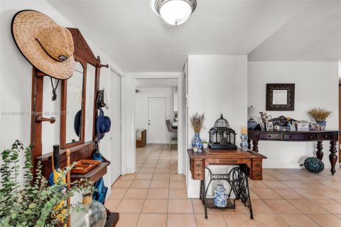 Villa ou maison à vendre à Miami Lakes, Floride: 3 chambres, 159.14 m2 № 1730747 - photo 8