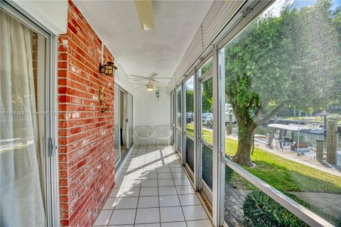 Купить кондоминиум в Норт-Палм-Бич, Флорида 2 спальни, 88.26м2, № 1972023 - фото 25