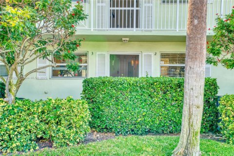 Купить кондоминиум в Норт-Палм-Бич, Флорида 2 спальни, 88.26м2, № 1972023 - фото 4