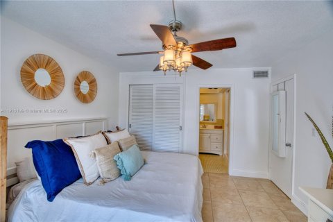 Купить кондоминиум в Норт-Палм-Бич, Флорида 2 спальни, 88.26м2, № 1972023 - фото 28