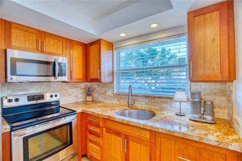 Купить кондоминиум в Норт-Палм-Бич, Флорида 2 спальни, 88.26м2, № 1972023 - фото 15