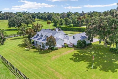 House in Ocala, Florida 9 bedrooms, 528.15 sq.m. № 2104959 - photo 18