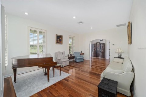 House in Ocala, Florida 9 bedrooms, 528.15 sq.m. № 2104959 - photo 25
