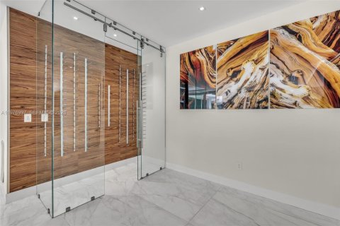 Casa en venta en Pinecrest, Florida, 8 dormitorios, 771.65 m2 № 2042335 - foto 7