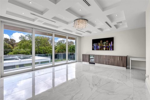 Casa en venta en Pinecrest, Florida, 8 dormitorios, 771.65 m2 № 2042335 - foto 25