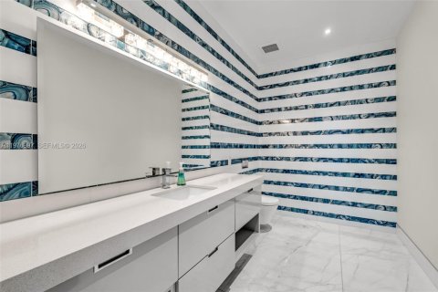 Casa en venta en Pinecrest, Florida, 8 dormitorios, 771.65 m2 № 2042335 - foto 12