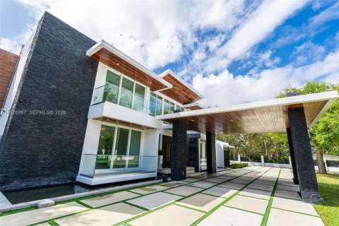 Casa en venta en Pinecrest, Florida, 8 dormitorios, 771.65 m2 № 2042335 - foto 3