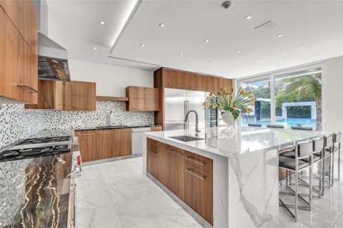 Casa en venta en Pinecrest, Florida, 8 dormitorios, 771.65 m2 № 2042335 - foto 8