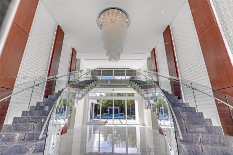 Casa en venta en Pinecrest, Florida, 8 dormitorios, 771.65 m2 № 2042335 - foto 4