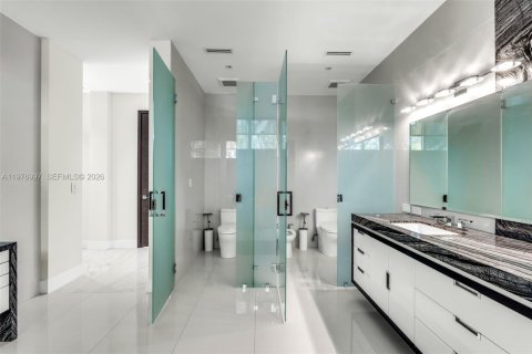 Casa en venta en Pinecrest, Florida, 8 dormitorios, 771.65 m2 № 2042335 - foto 30