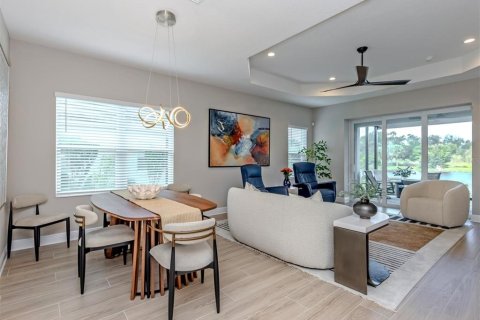House in Venice, Florida 3 bedrooms, 171.87 sq.m. № 2430589 - photo 17