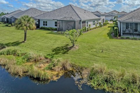 House in Venice, Florida 3 bedrooms, 171.87 sq.m. № 2430589 - photo 30