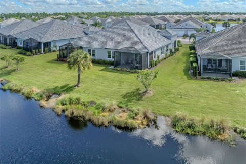 House in Venice, Florida 3 bedrooms, 171.87 sq.m. № 2430589 - photo 29