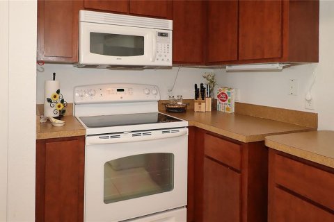 Casa en venta en Summerfield, Florida, 3 dormitorios, 122.35 m2 № 2233489 - foto 12