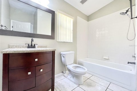 House in Orlando, Florida 3 bedrooms, 141.3 sq.m. № 1816318 - photo 19