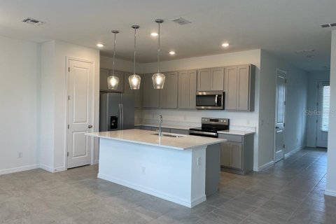 Adosado en alquiler en Davenport, Florida, 3 dormitorios, 146.6 m2 № 1819562 - foto 2