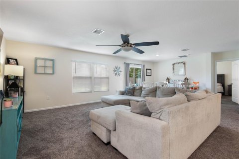 Casa en venta en Palm Coast, Florida, 4 dormitorios, 172.98 m2 № 1783140 - foto 7