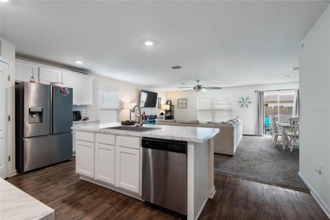 Casa en venta en Palm Coast, Florida, 4 dormitorios, 172.98 m2 № 1783140 - foto 4