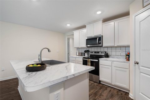 Casa en venta en Palm Coast, Florida, 4 dormitorios, 172.98 m2 № 1783140 - foto 12