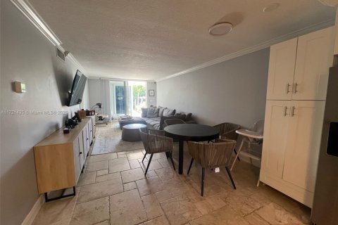 Condominio en venta en Boynton Beach, Florida, 2 dormitorios, 83.52 m2 № 1811564 - foto 7