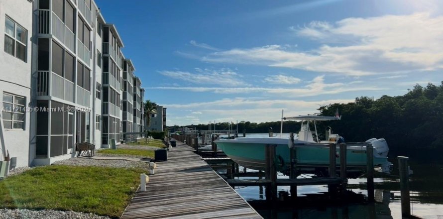 Condominio en Boynton Beach, Florida, 2 dormitorios  № 1811564