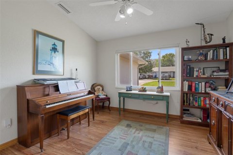 House in Spring Hill, Florida 3 bedrooms, 169.27 sq.m. № 2096547 - photo 30
