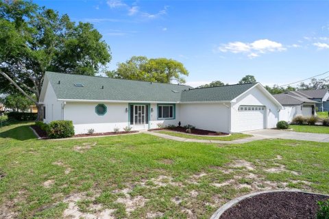 House in Spring Hill, Florida 3 bedrooms, 169.27 sq.m. № 2096547 - photo 8